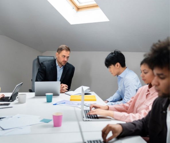 <span>04.</span> Implementarea metodelor BI Business Modeling